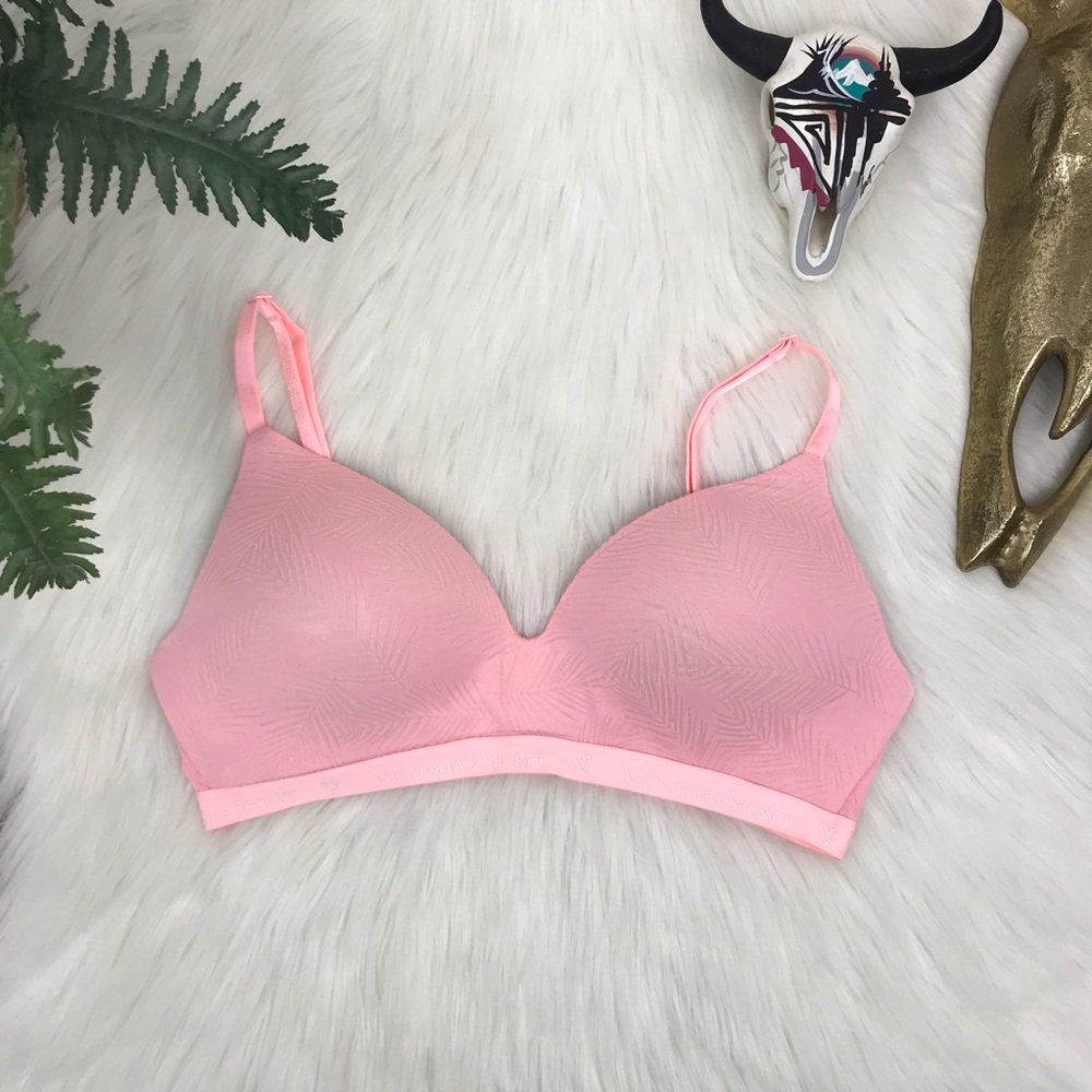 Victoria's Secret Pink Coral Lightly Lined T-Shirt Bra Sz 34C